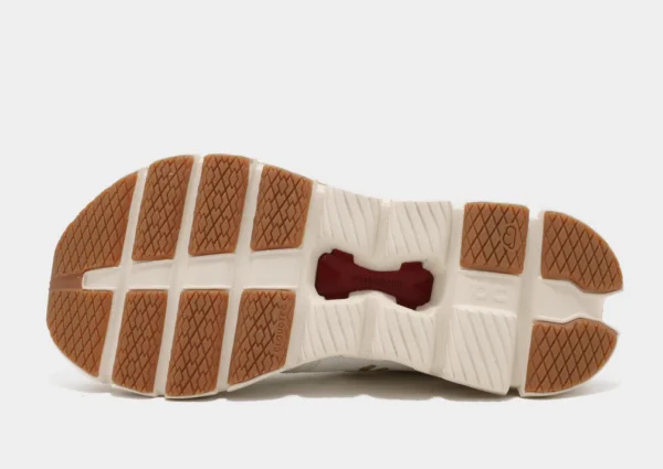 On Women’s Cloud X 4