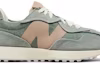 New Balance 327